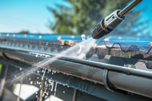 Gutter Pressure Washing in Kirkland