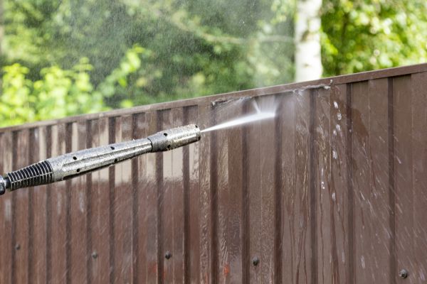 Vinyl Fence Cleaning in Kirkland