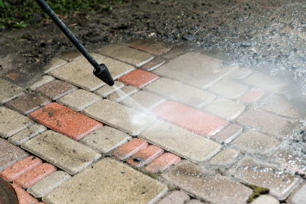 Paver Patio Cleaning in Kirkland