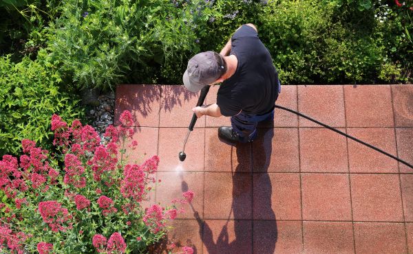 Terrace Cleaning in Kirkland