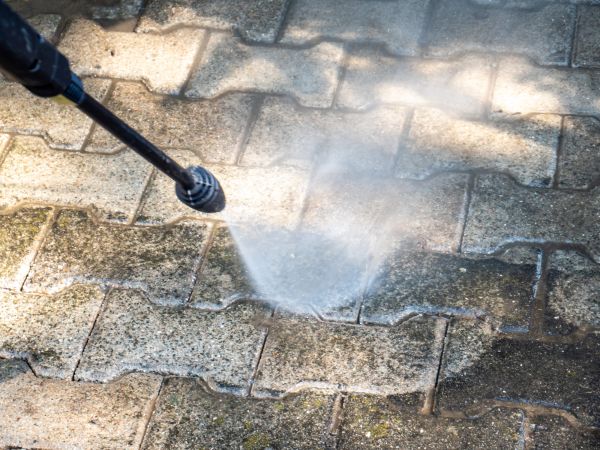 Paver Pressure Washing in Kirkland