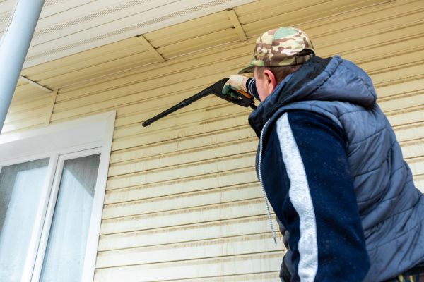 Vinyl Siding Pressure Cleaning in Kirkland